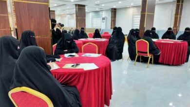 تدشين ورشة لتعزيز قدرات الشرطيات والوسيطات المجتمعية في "حل النزاعات" بشبوة