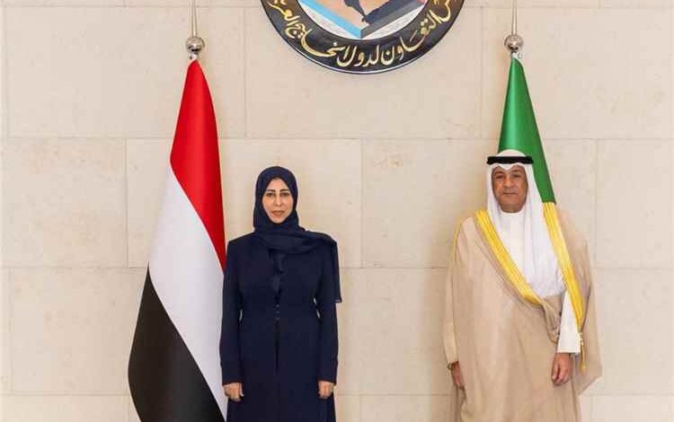 المشهد اليمني - تعزيز الشراكة.. وزيرة الخارجية اليمنية تبحث مع أمين عام التعاون الخليجي تطورات المنطقة