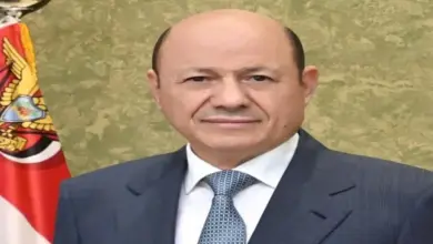 توجيهات رئاسية | العليمي يوجه بالنظر في تظلمات نتائج الثانوية والتحقق من أي أوجه قصور في عمليات التصحيح