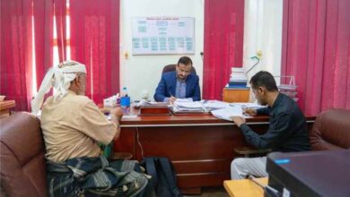 توقيع عقد إعادة تأهيل سكن الطالبات بمعهد ناشر العالي للعلوم الصحية بشبوة