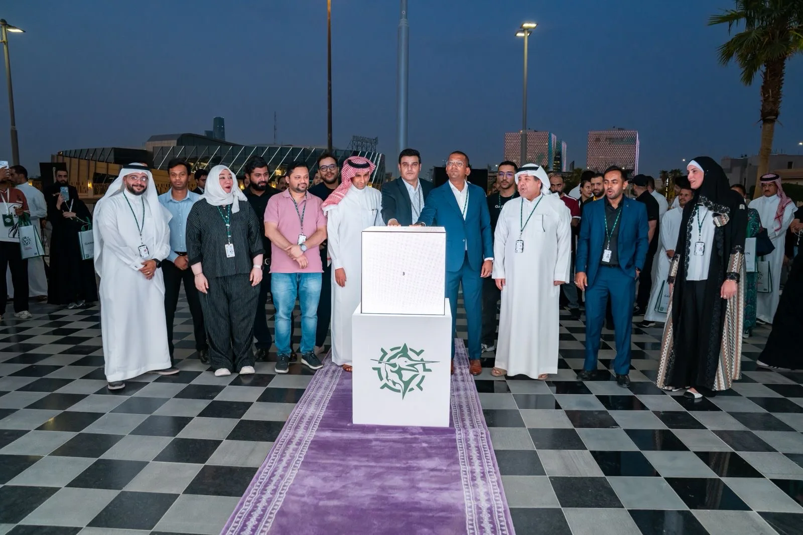 جارمن تفتتح أول متاجرها في الرياض وتطلق fēnix 9 في السعودية
