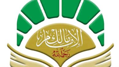 حدث قرآني مهيب في مسجد الإمام مالك.. عشرات الحافظات يسردن القرآن كاملاً في جلسة واحدة