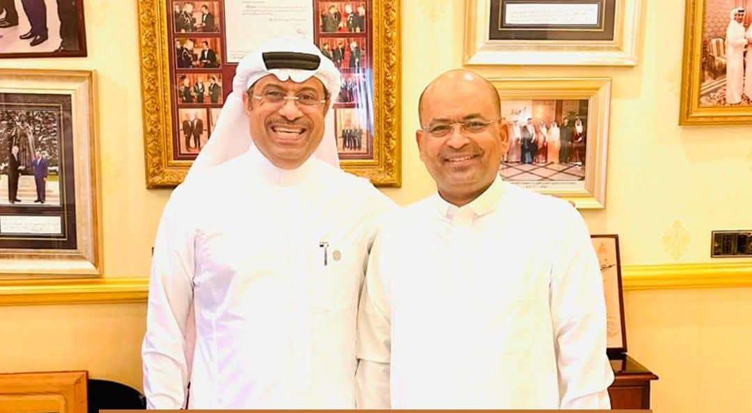 خنبش ورئيس مجلس رجال الأعمال السعودي اليمني بن محفوظ يبحثان في جدة توسيع الشراكة الاقتصادية وتعزيز الحضور الحضرمي