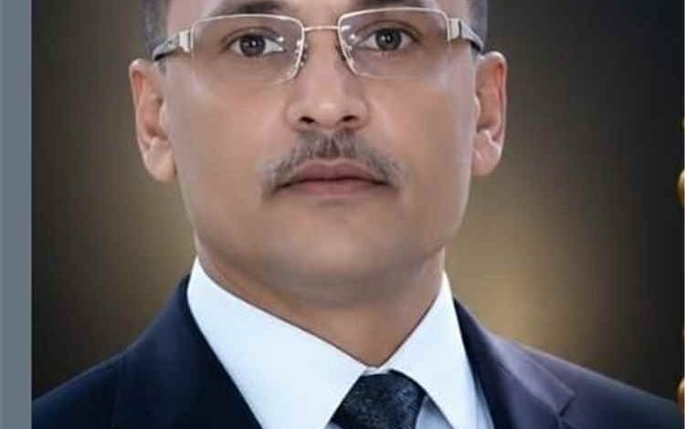 د.  علي القحطاني يواجه ياسر اليافعي بسؤال حاد: لماذا انتصرت لقيادات الانتقالي ونسيت أبناء جحاف؟