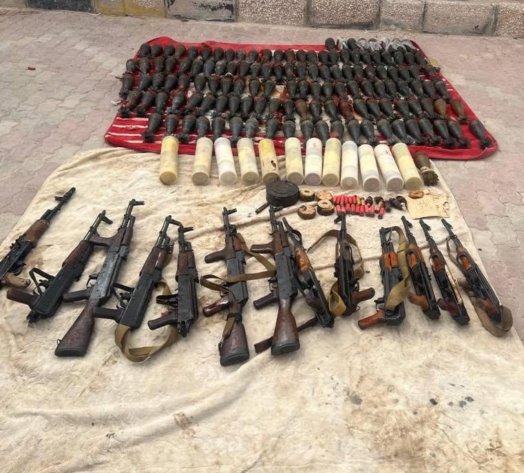 درع الوطن تعلن ضبط شاحنة محملة بأسلحة وذخائر في المهرة