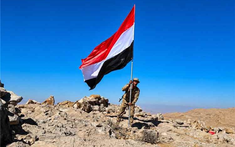 دعوات لتوحيد الخطاب الإعلامي في مواجهة الحوثيين وتعزيز الجبهة الوطنية