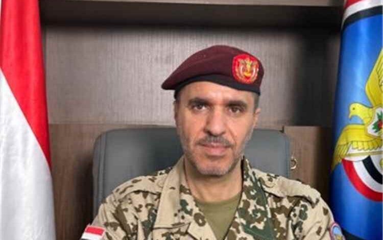 دويد: استهداف السفينة الهندية امتدادٌ لإرهاب الحوثيين ضد اليمنيين
