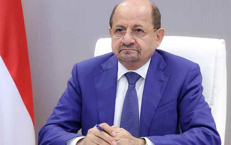 رئيس الوزراء يستعرض مع السفيرة البريطانية العلاقات الثنائية ومستجدات الأوضاع
