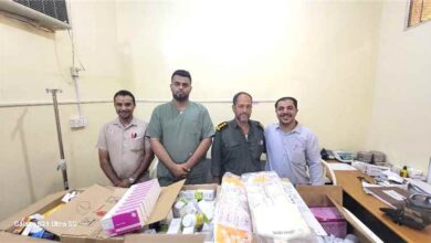 رئيس غرفة العمليات والطوارئ الصحية م/حضرموت يقدم ادوية اسعافية وطبية لمركز ادارة الامن م/بسيئون