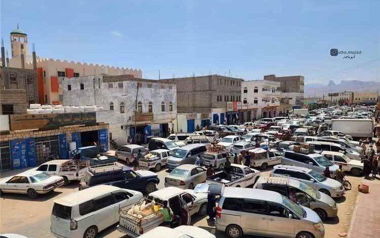 سكان المديريات الجنوبية بشبوة يناشدون المحافظ التدخل لإنهاء أزمة الكهرباء
