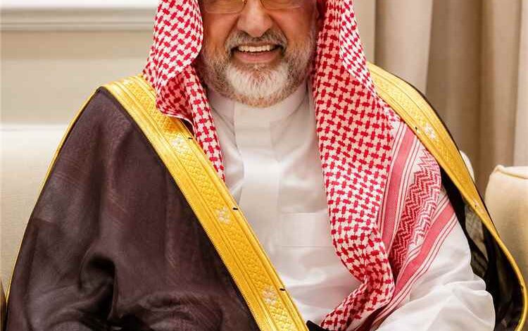 سياسي سعودي: حان الوقت لإستعادة الدولة اليمنية