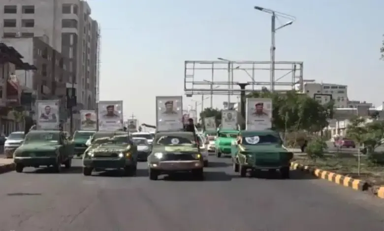 شاهد | شوارع صنعاء تكتظ بصور القتلى.. نزيف بشري هائل ينهك الحوثيين ومأساة مجتمعية خفية خلف خطوط النار