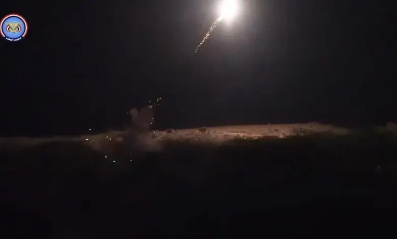 شاهد| مصرع 10 قيادات إيرانيين برفقة شقيق عبدالملك الحوثي.. والجماعة تعترف والمقاومة الوطنية توثق | فيديو وتفاصيل