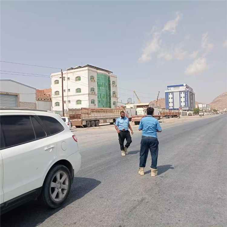 شرطة السير بساحل حضرموت تنفذ حملة ميدانية لضبط المركبات المخالفة وتعزيز الالتزام بالأنظمة المرورية