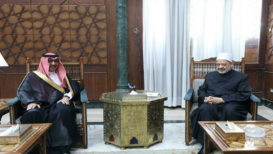شيخ الأزهر يشيد بجهود خادم الحرمين وولي العهد في خدمة قضايا الأمتين العربية والإسلامية