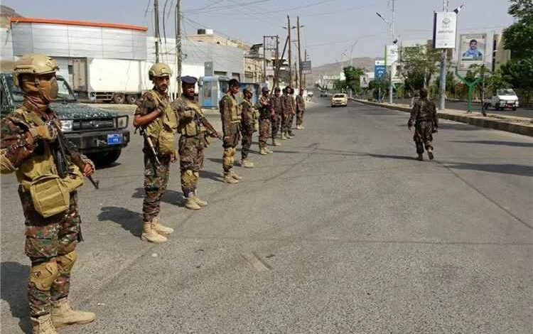 صحفي: الحوثي يسعى لإشعال الحرب خوفاً من "ثورة الجياع"