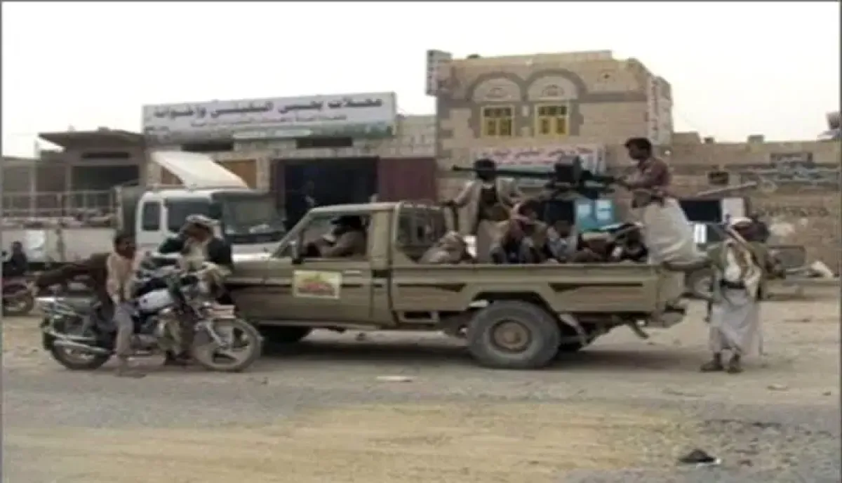 صعدة تُغلق كـ(مربع أمني أحمر).. الحرس الثوري يمسك بمقاليد التصعيد من خلف الستار وهروب جماعي لصف الحوثي الأول