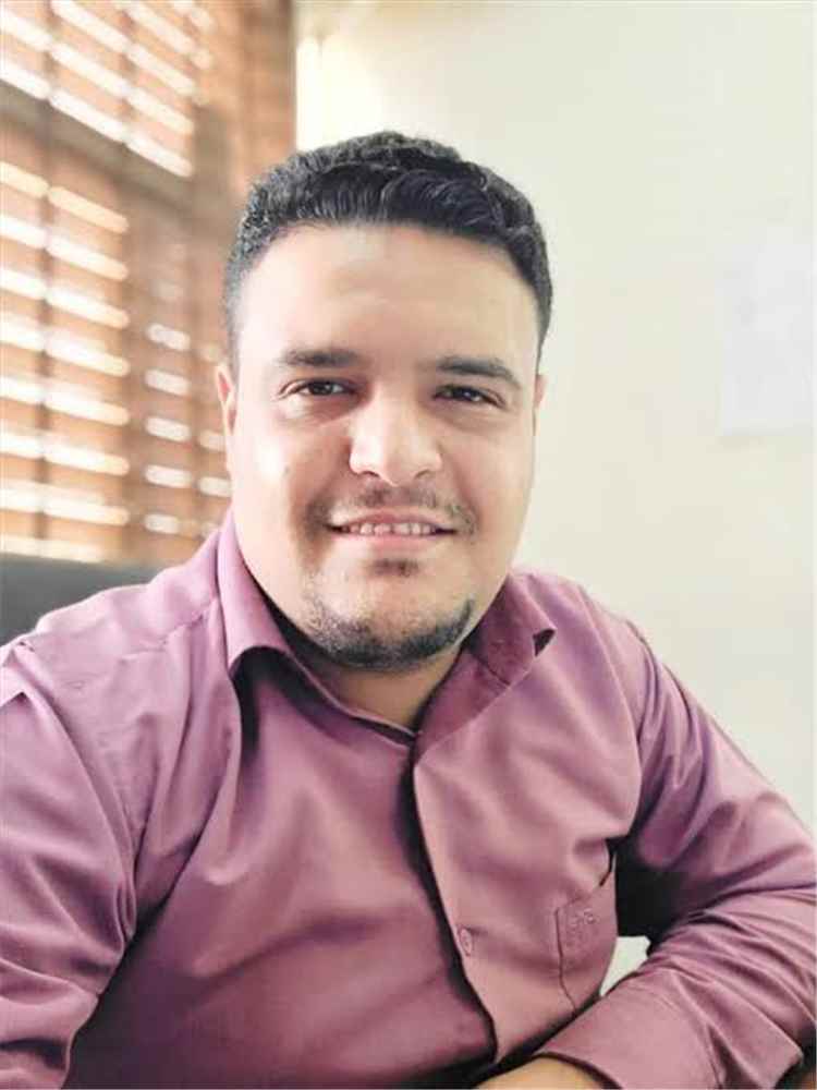 صهيب ابن عدن يطلق مبادرة مجتمعية لتخفيض رسوم المدارس الخاصة والأهلية في عدن
