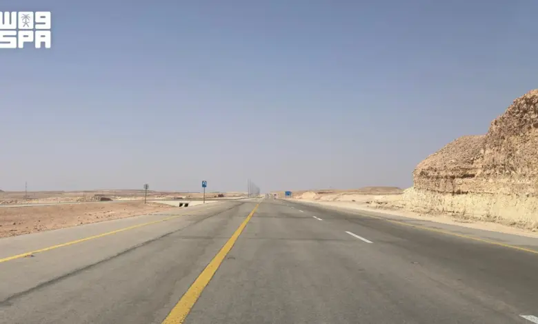 طريق رفحاء - حائل الجديد يُعزّز الربط البري بين مناطق المملكة