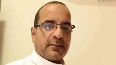 المشهد اليمني - "طعنه أثناء صلاة الجمعة".. مقتل يمني بجريمة بشعة داخل مسجد بالصومال وتفاصيل صادمة
