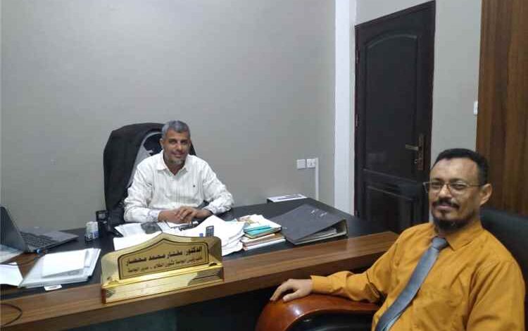 «عدن الغد» تزور جامعة القرآن الكريم وتؤكد أهمية الإعلام في إبراز دور الجامعات الخاصة
