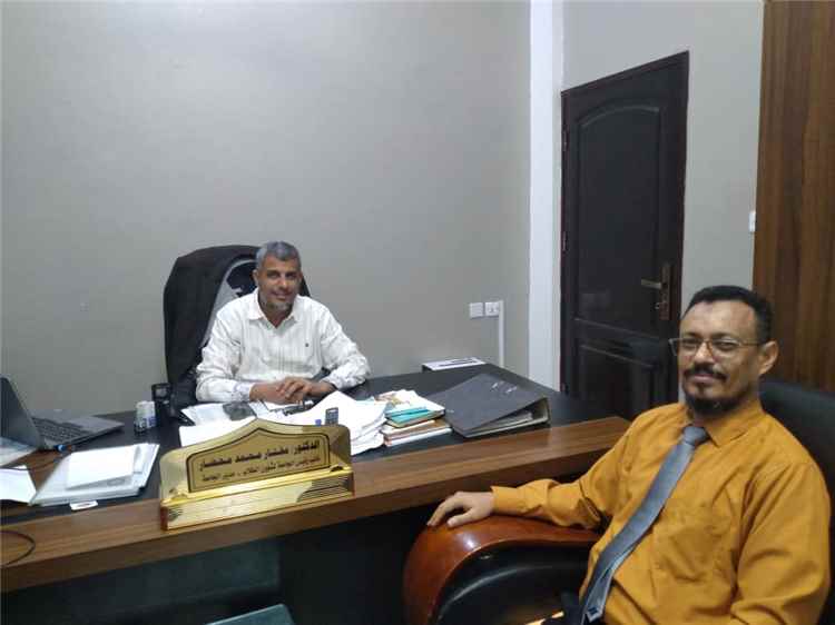 «عدن الغد» تزور جامعة القرآن الكريم وتؤكد أهمية الإعلام في إبراز دور الجامعات الخاصة