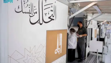 عربات التحلل من النسك مجانية وعلى مدار الساعة لضيوف الرحمن عند باب المروة بالمسجد الحرام