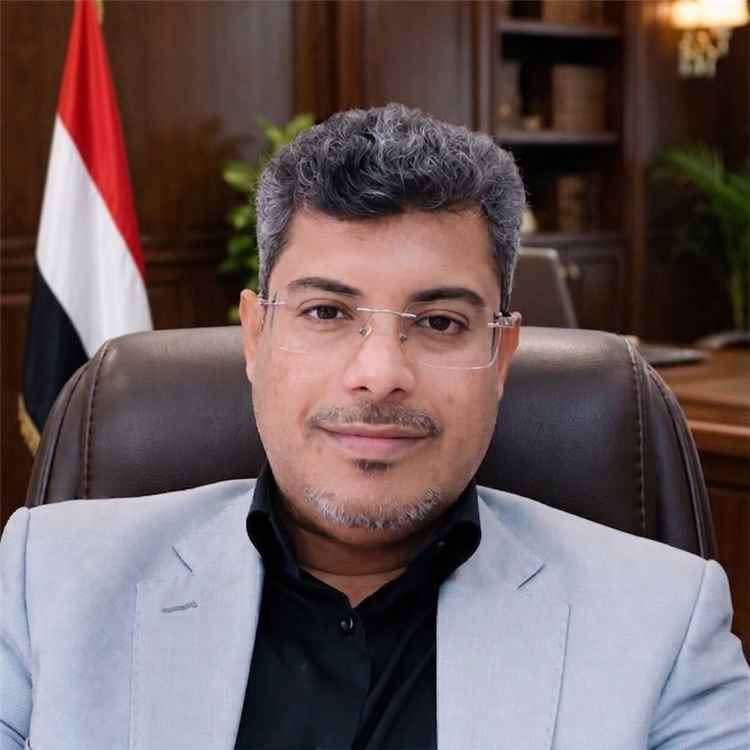 عضو اللجنة الدائمة : استهداف المخا بالصواريخ والطيران المسير جريمة تستوجب موقفا وطنيا ودوليا حازما