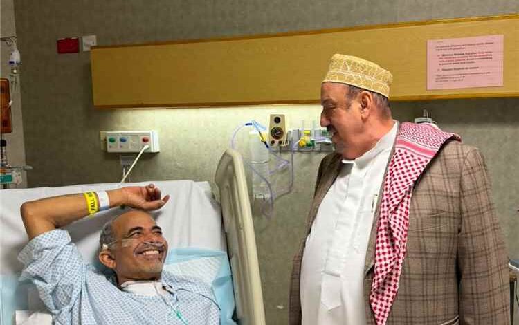 عضو مجلس القيادة محمود الصبيحي يجري عملية جراحية في الرياض