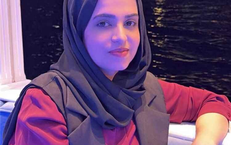 المشهد اليمني - فنانة يمنية تنفصل رسميا عن زوجها بعد 10 سنوات من الزواج