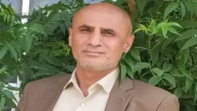 في إب | تدهور صحة تربوي مختطف بسجون الحوثي وأسرته عاجزة عن إنقاذه | اسماء وتفاصيل