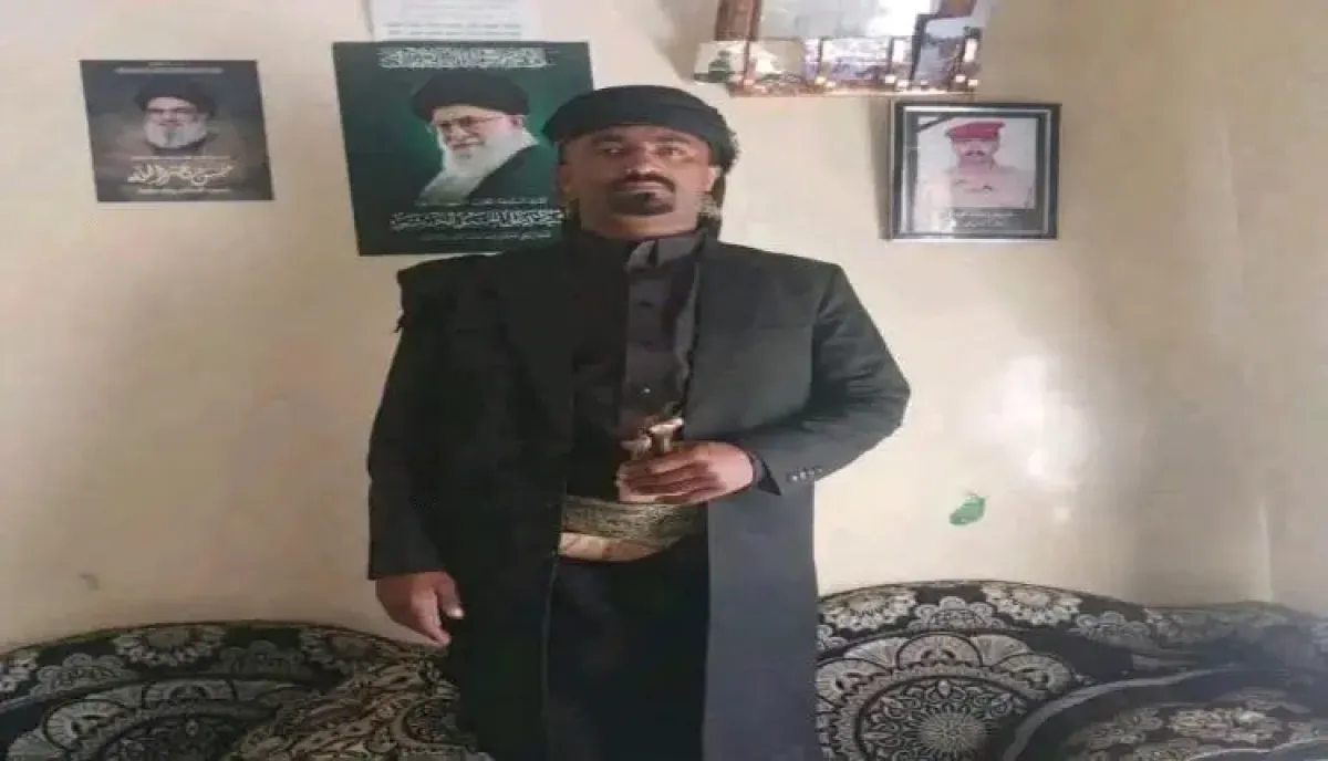 في إب .. قيادي حوثي مسلح يقتحم مدرسة للبنات ويرعب الطالبات ويعتدي على الكادر التعليم