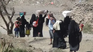 في تعز .. مليشيا الحوثي توجه إنذارات لسكان قرى غرب المدينة بإخلاء منازلهم بشكل عاجل