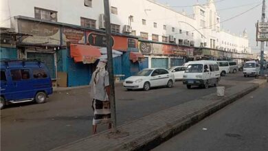 قبل شروق الشمس.. ادعاءات الانتقالي المنحل بوجود «عصيان مدني» في عدن تثير السخرية