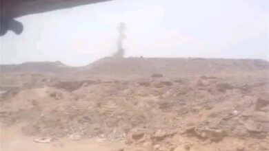 قتلى وجرحى من قوات درع الوطن في هجوم حوثي استهدف معسكرا بالعبر