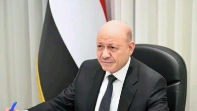 قرار عسكري رئاسي بتوسيع الضربات الجوية والصاروخية ضد الحوثيين