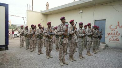 قيادة الفرقة الثانية لدرع الوطن تكرّم أفراد اللواء الثاني بنقطة الغرف