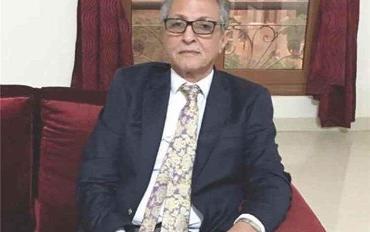 كاتب سياسي يطرح «وصفة انتصار اليمن»: قيادة واحدة وحكومة بلا محاصصة
