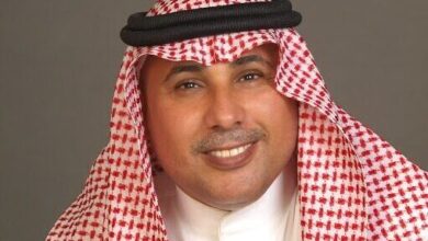 كرة القدم.. من "المستطيل الأخضر" إلى "فضاء المجتمع"..!