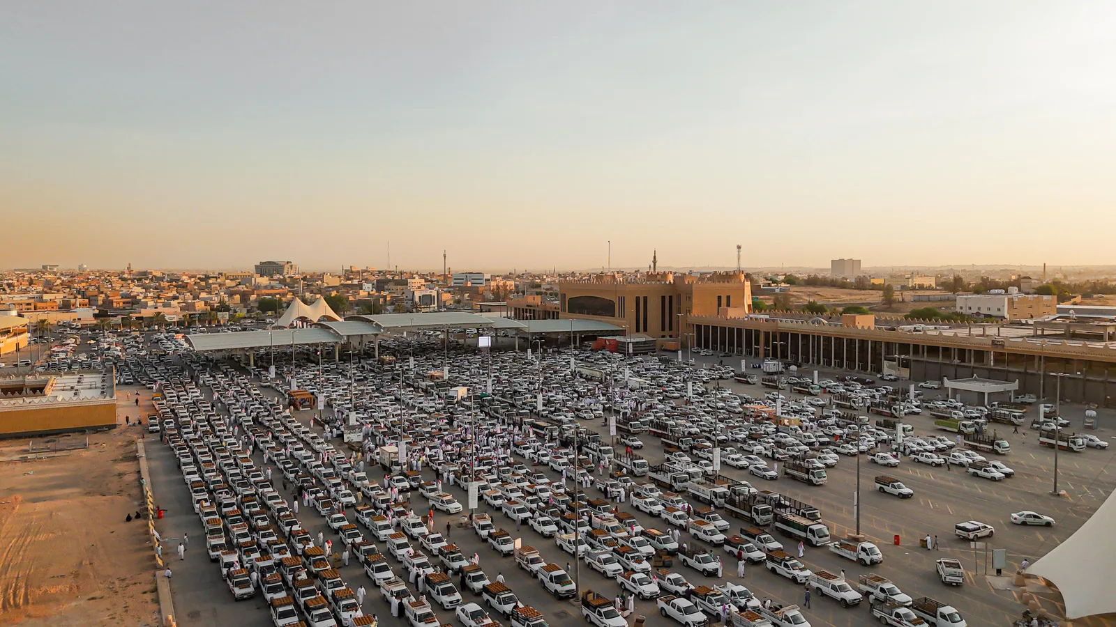 كرنفال بريدة الدولي للتمور يحقق مبيعات تتجاوز 17.9 مليون ريال في أسبوعه الأول