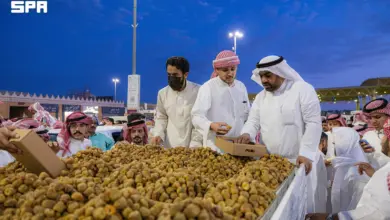 كرنفال بريدة الدولي للتمور يستقطب تجاراً من داخل المملكة وخارجها
