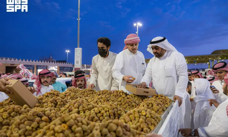 كرنفال بريدة الدولي للتمور يستقطب تجاراً من داخل المملكة وخارجها