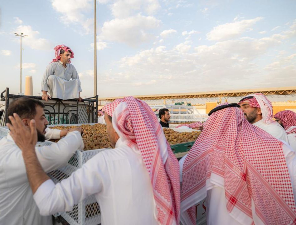 كرنفال بريدة الدولي للتمور يوفر 4 آلاف فرصة عمل موسمية ويدعم اقتصاد القصيم