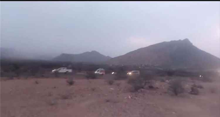 المشهد اليمني - لحظة وصول جثمان القائد "أبو العز" الردفاني إلى بردفان.. ومشهد مهيب يبكي الحجر