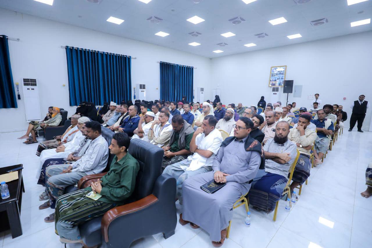 لقاء تشاوري في الشحر يناقش تعزيز التوافق وبناء رؤية حضرمية جامعة