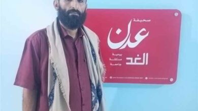 للمرة الثانية.. مواطن يحضر إلى «عدن الغد» ويجدد مناشدته لمحافظ أبين لإنصافه.. فهل يستجيب؟