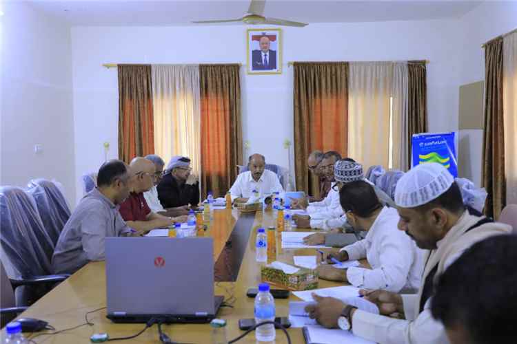 مجلس إدارة مياه وادي حضرموت يعقد اجتماعه الدوري الثالث ويناقش استكمال مشروع مجاري سيئون–تريم