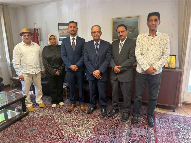 مجور: البعثة اليمنية في سويسرا مفتوحة أمام جميع أبناء الجالية