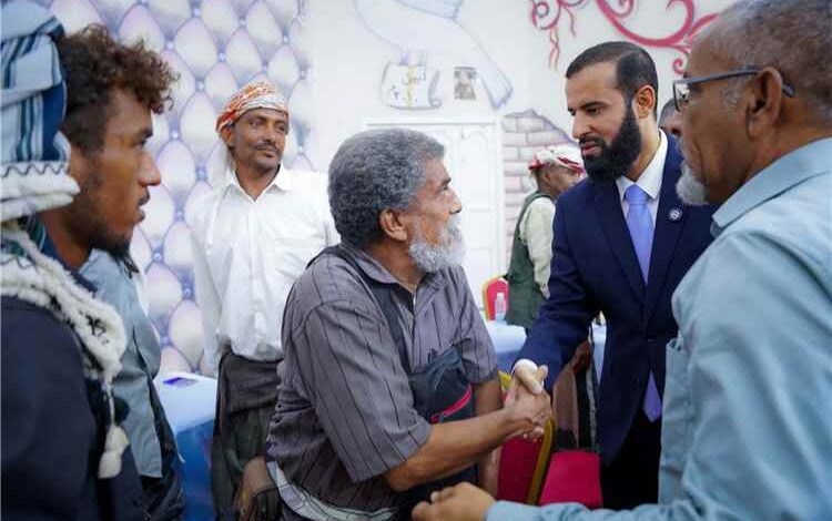 محافظ أبين يدشن عقد قران (200) شاب وشابة من ذوي الاحتياجات الخاصة والأشد فقرًا