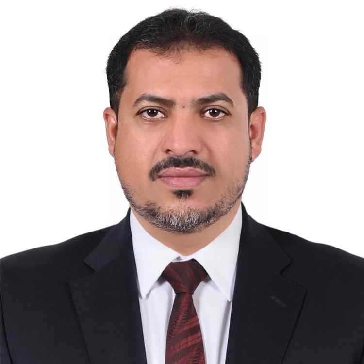محلل سياسي يدعو الشرعية والتحالف إلى الحسم العسكري العاجل مع الحــ.ـوثيين
